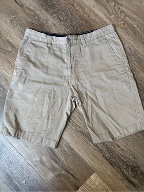 Volcom Men's Beige Flat Front Shorts